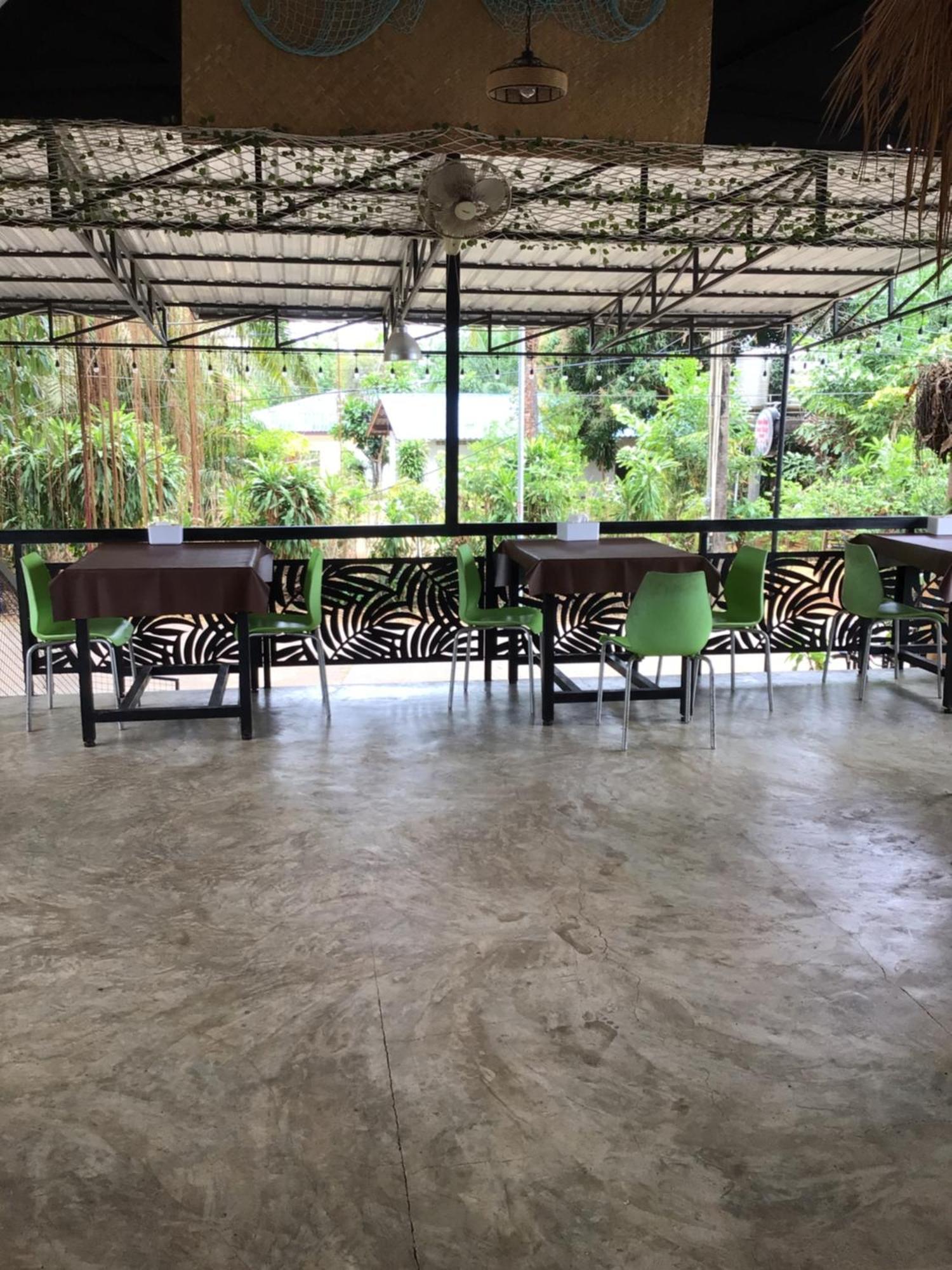 Baan Talay Hostel Koh Mak Exterior photo
